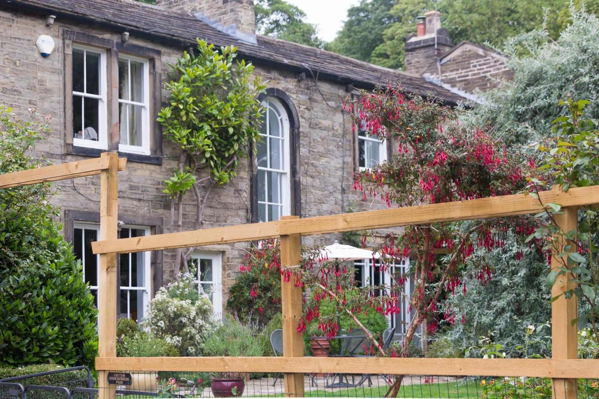 The Bailey Shepherd'S Hut And Holiday Cottage Skipton Dış mekan fotoğraf